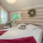 Nyaraló Torniniemi By Interhome Hiukkajoki