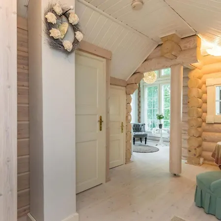 Torniniemi By Interhome Hiukkajoki